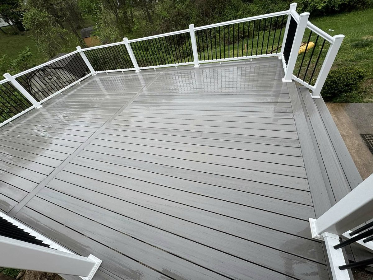 Composite Deck Replacement - Florissant, MO