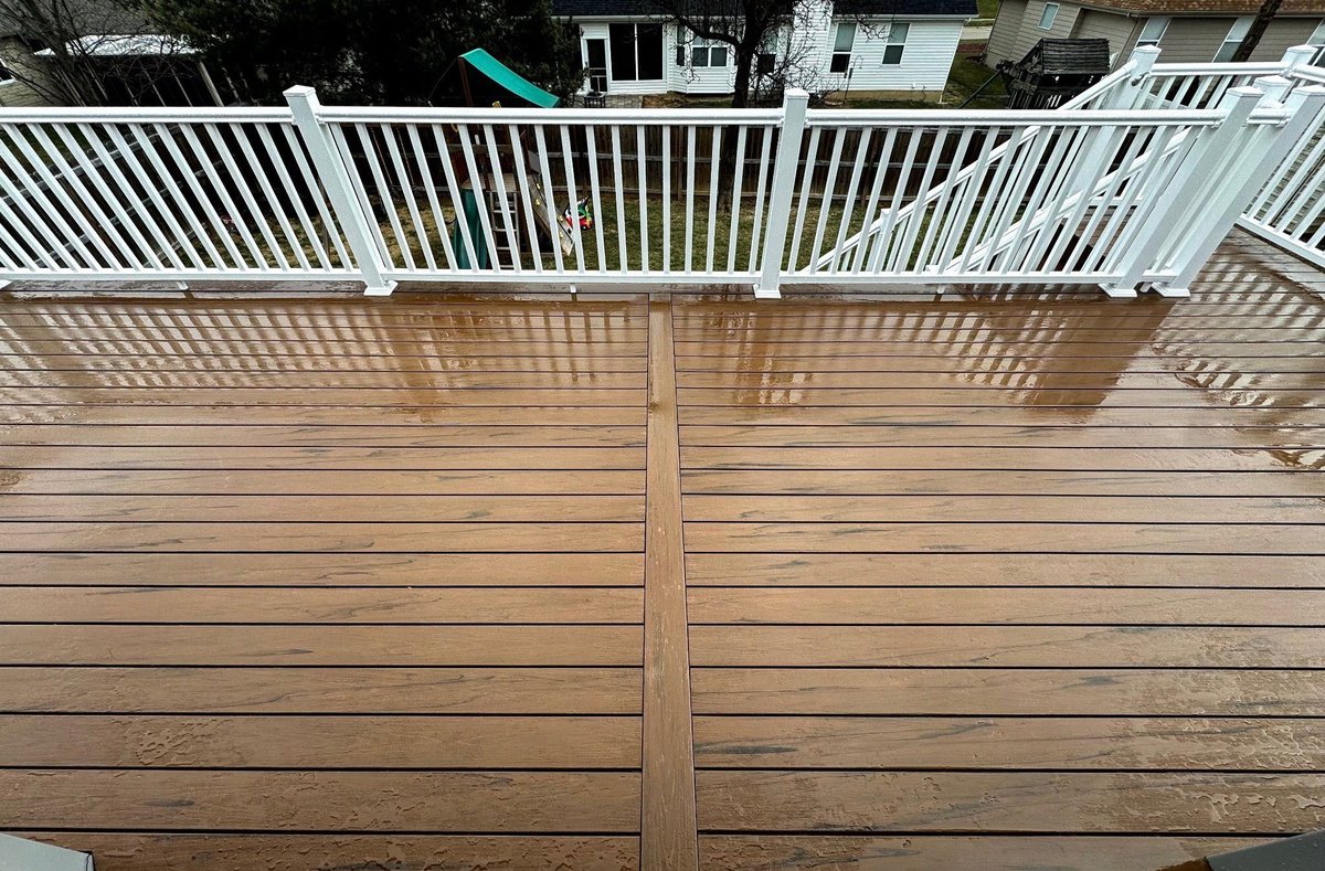 Composite Deck Build - O'Fallon, MO