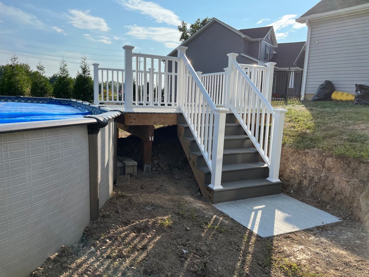 Pool Deck with Stairs - Troy, MO
